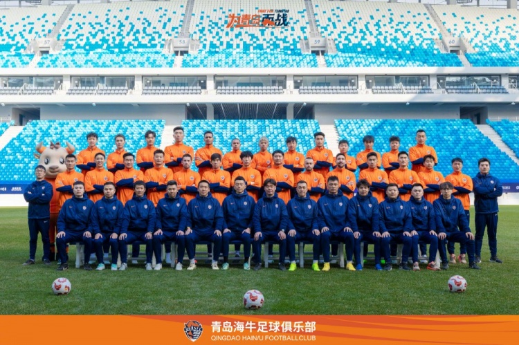 青島海牛一線隊名單：老將鄭龍、薩里奇坐鎮(zhèn)，金洋洋等新援在列